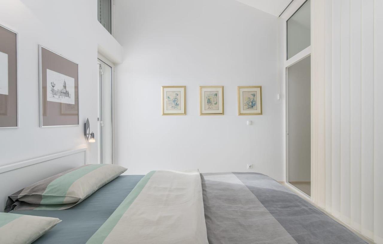 Holiday Home M&M Novigrad  ภายนอก รูปภาพ